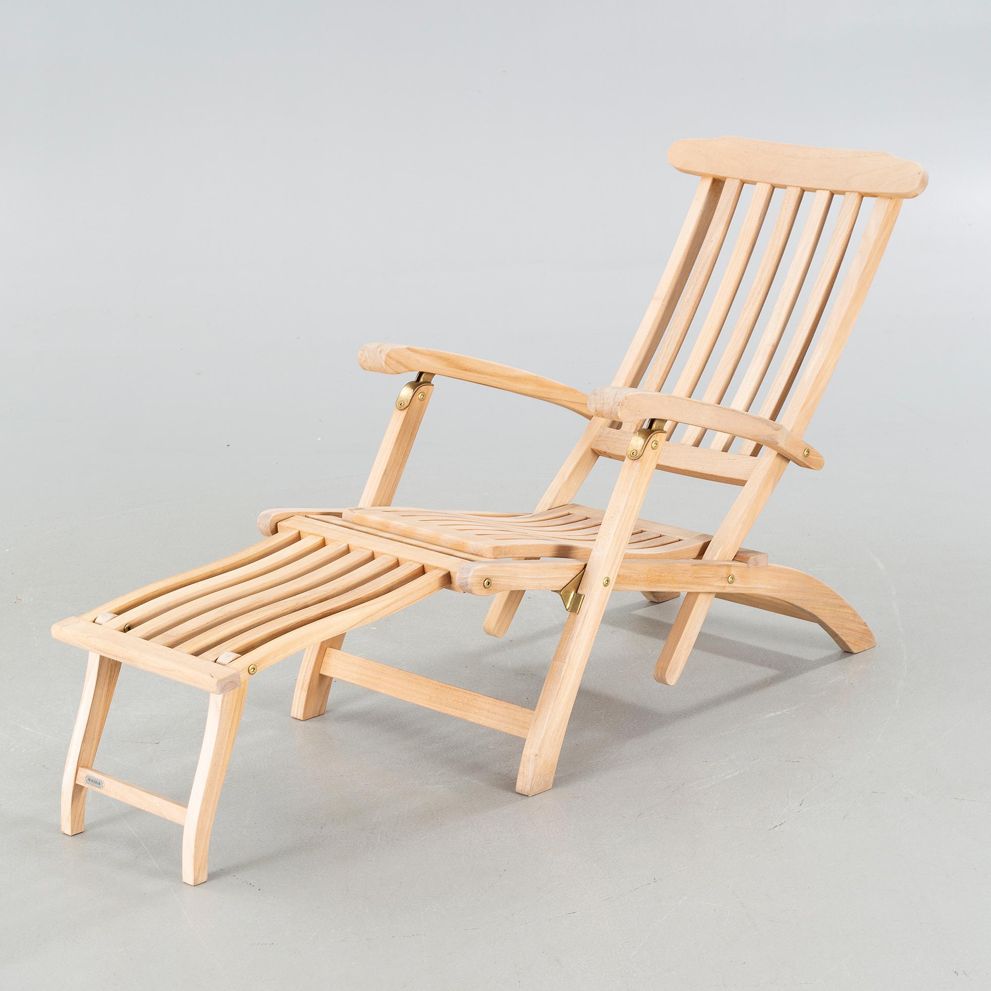 A 21st century deckchair, "Steamer", by Skagerak, Denmark.