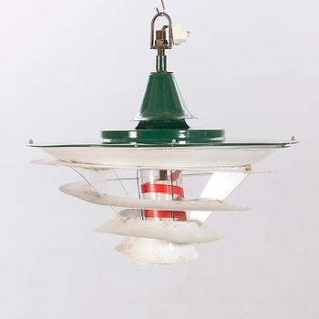 Poul Henningsen, taklampa "Tivoli".