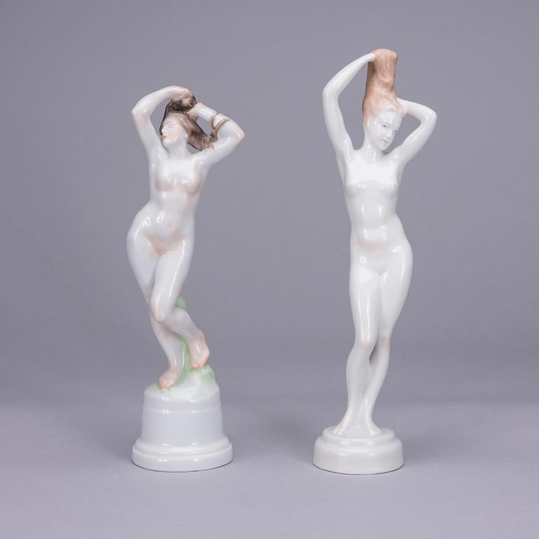 FIGURINER, 2 st, porslin, Mellaneuropa, 1900-tal.