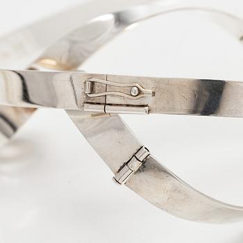 Kaulaketju ja rannekoru, viistehiotut vuorikristallit, hopeaa, Kaunis Koru 1972.