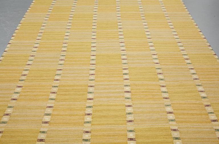 Barbro Nilsson, matto, "Falurutan gul", flat weave, ca 296,5-298 x 200,5-201,5 cm, signed AB MMF BN.