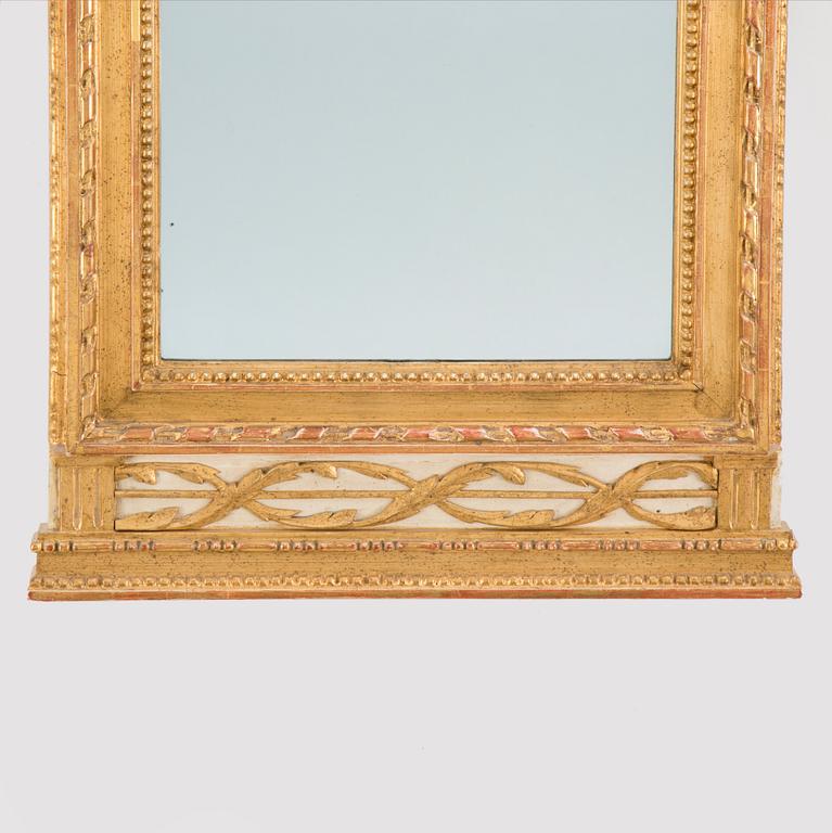 A late Gustavian mirror by Eric Wahlberg, Stockholm.