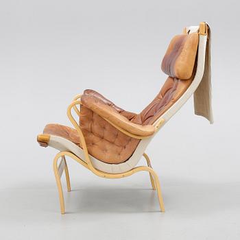 FÅTÖLJ, "Pernilla", Bruno Mathsson, Dux, 1900-talets andra hälft.