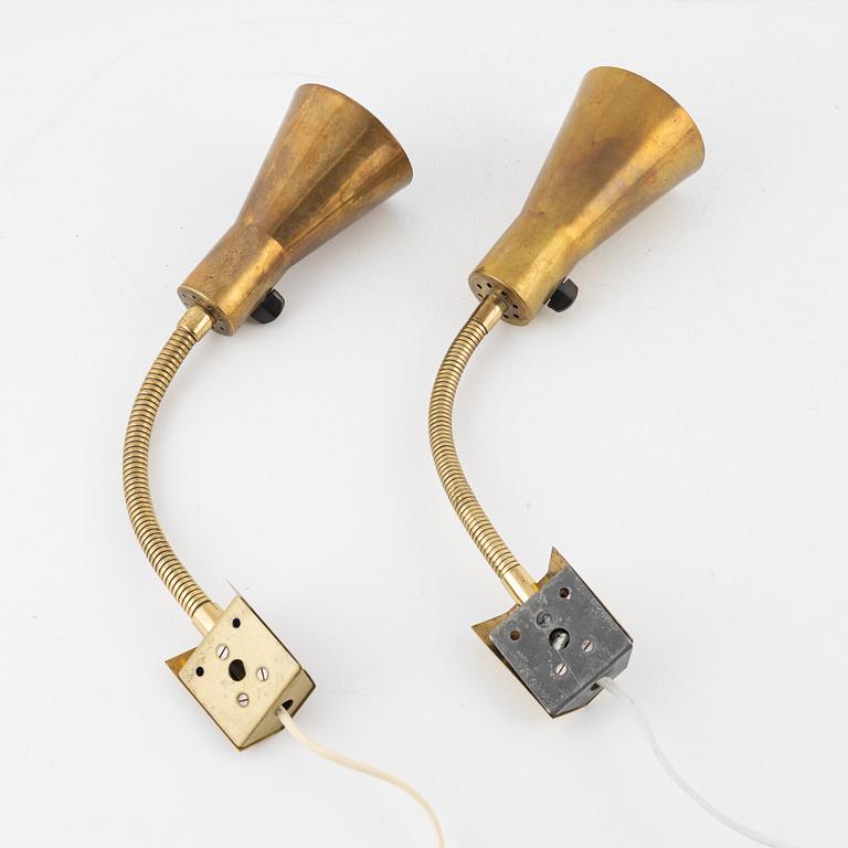 A pair of wall lamps, mid 20th Century.