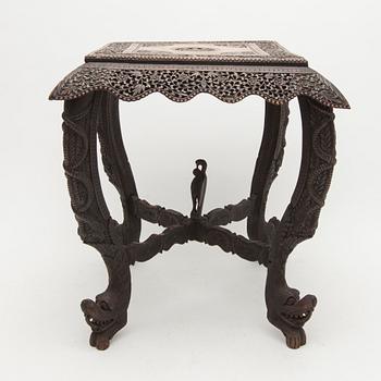 BORD, Kina, 1800-tal.