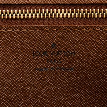 Louis Vuitton, väska, "Trocadero 27".