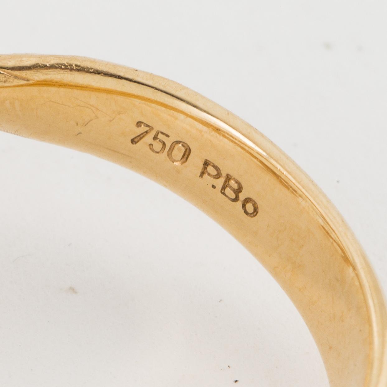 PER BORUP, "Twigs Changeling" ring med diamanter och fasettslipade kulor av kalcedon och karneol.