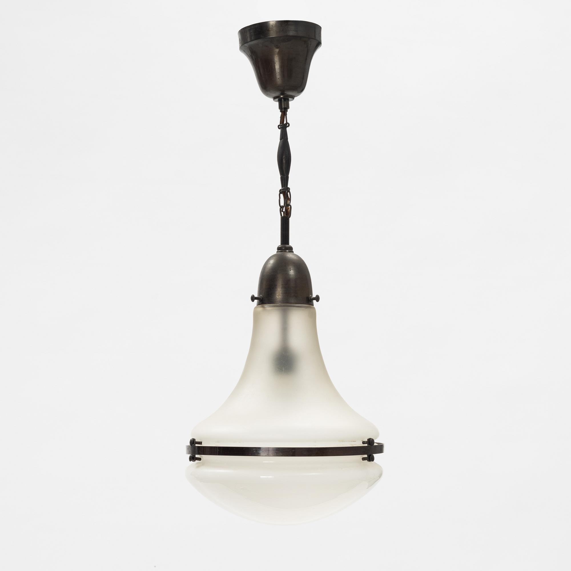 Peter Behrens, a 'Luzette' ceiling lamp for AEG (Allgemeine Electricitäts-Gesellschaft), Germany.