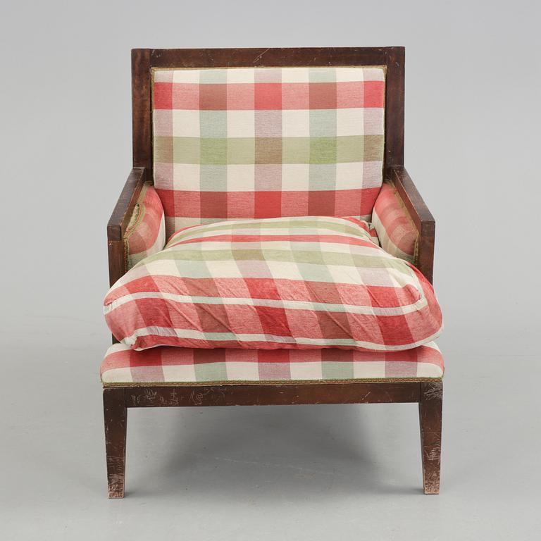 FÅTÖLJ, 1900-talets början.