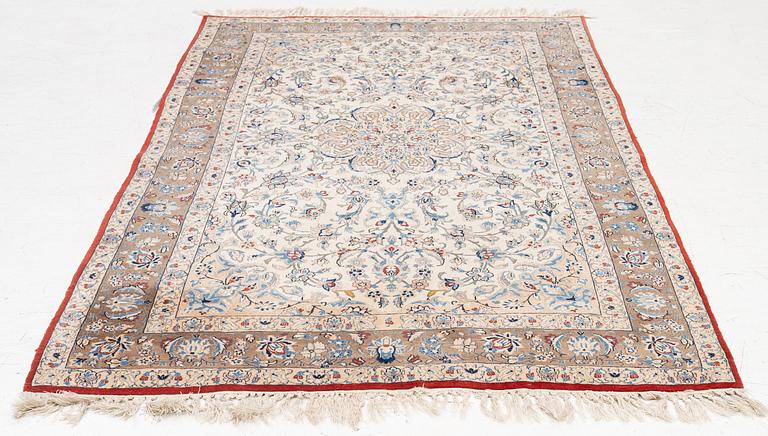 A semi antique Nain Tuteshk rug, Central Persia, c. 190 x 108 cm.