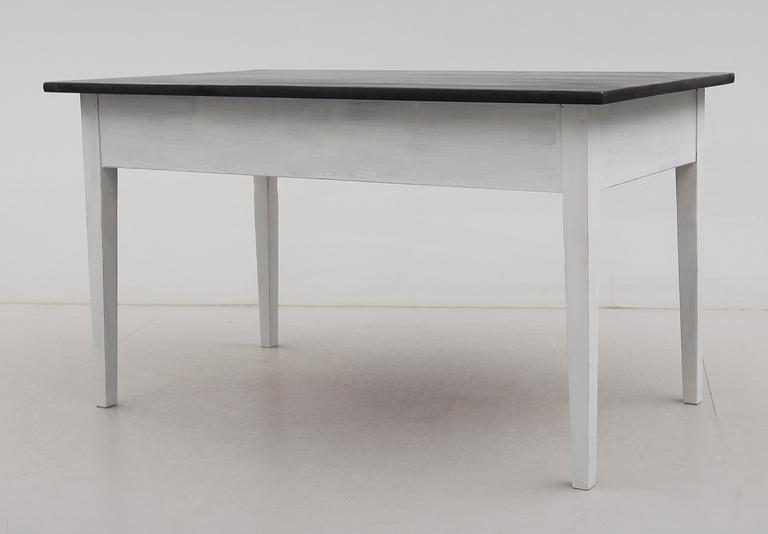 SKRIVBORD, 1800-talets andra hälft.