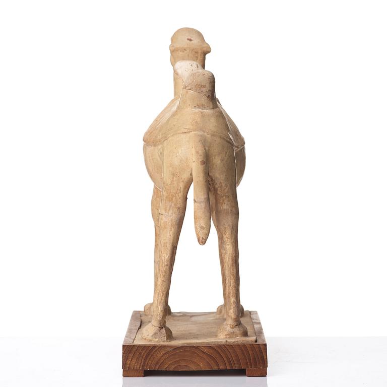 KAMEL, lergods. Tangdynastin (618-906).