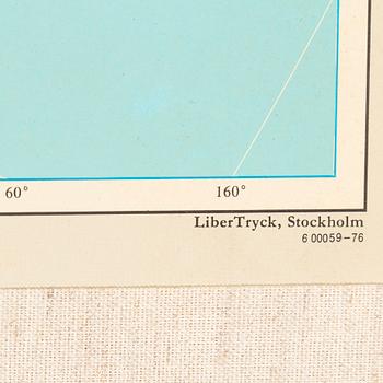 A second half fo the 20th Century school map of the world.