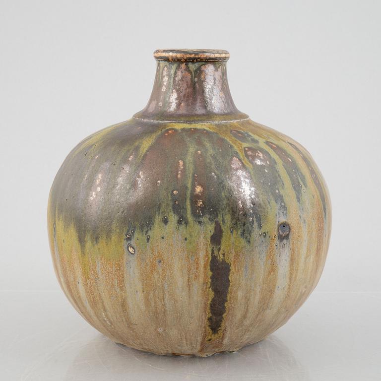 Rolf Palm, a stoneware vase, Mölle 1967.