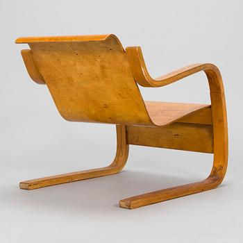 Alvar Aalto, fåtölj, modell nr 31,  O.Y. Huonekalu- ja Rakennustyötehdas A.B. 1940-tal.