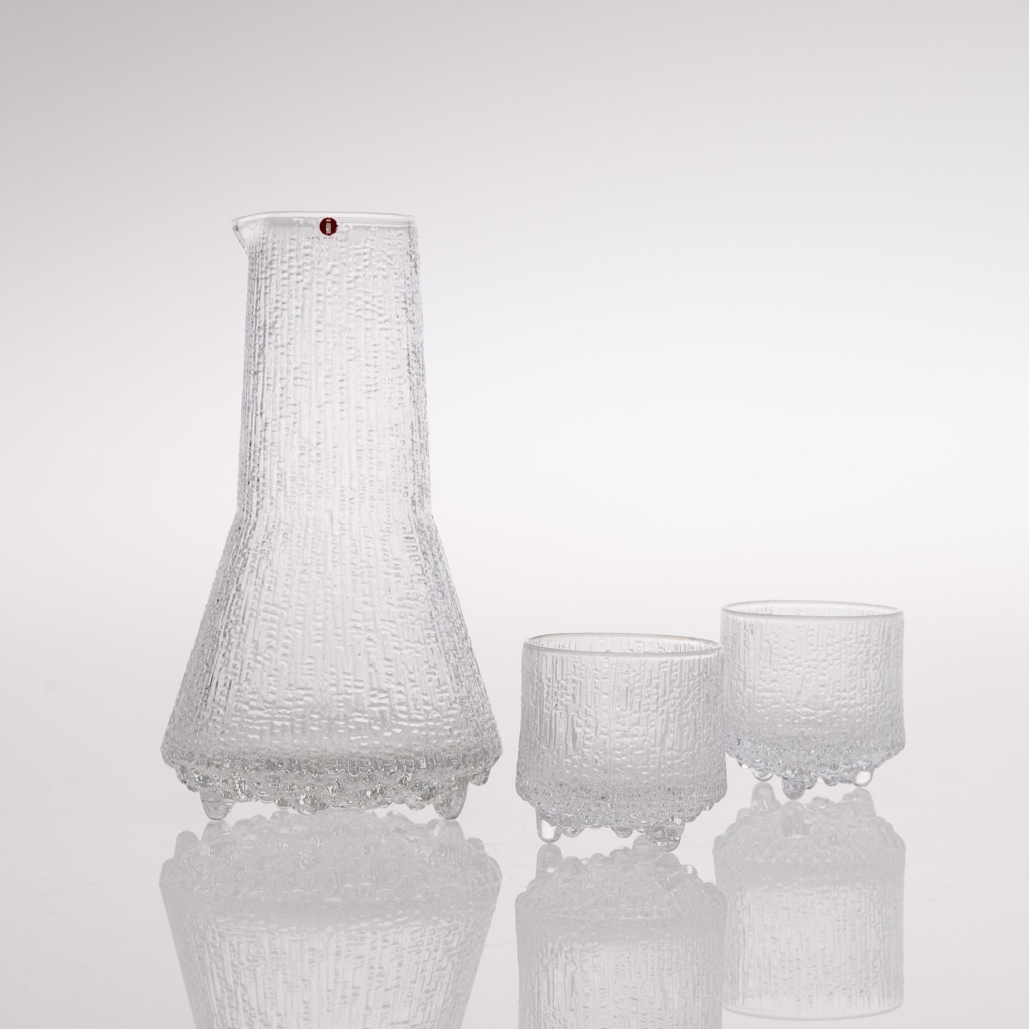 TAPIO WIRKKALA, dricksglas, 12 st samt kanna "Ultima Thule", Iittala, 1970-tal.