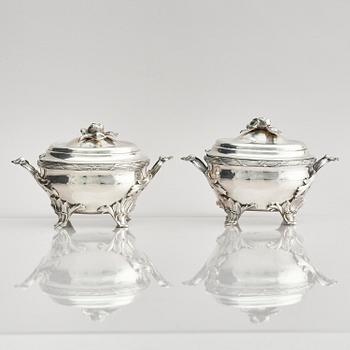 A pair of Swedish 18th century silver sugar bowls, marks of Henrik Wittkopf the younger and Pehr Zethelius, Stockholm.