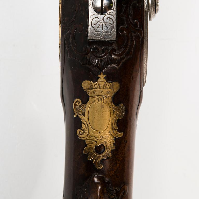 A Flintlock short rifle, circa 1780.