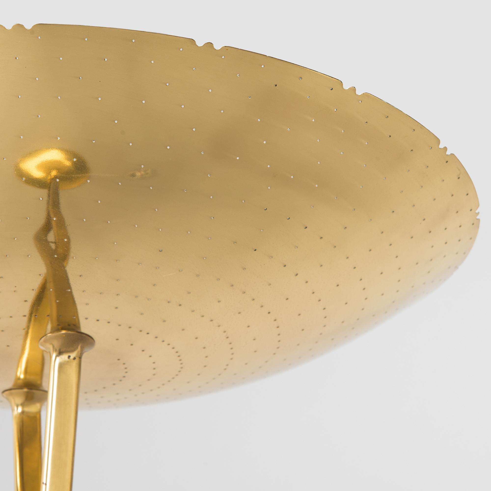 Paavo Tynell, A mid-20th century floor lamp model 9640, Taito Oy, Finland.