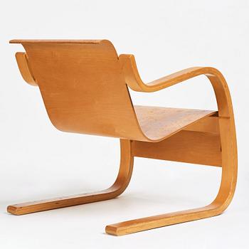 Alvar Aalto, a model nr 31 birch armchair, executed on license by Aalto Design Hedemora, Sweden 1945-54.