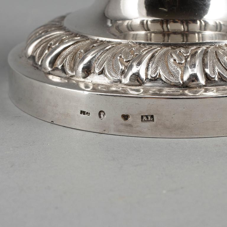 KAFFEKANNA, silver, Anders Lundqvist, Stockholm 1843. Vikt ca 768 gram.