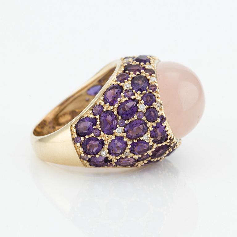 Ring, cocktail ring with cabochon-cut rose quartz, amethysts, and small diamonds.