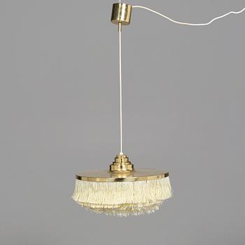 TAKLAMPA, Hans-Agne Jakobsson, Markaryd, 1900-talets andra hälft, höjd ca 18 cm.