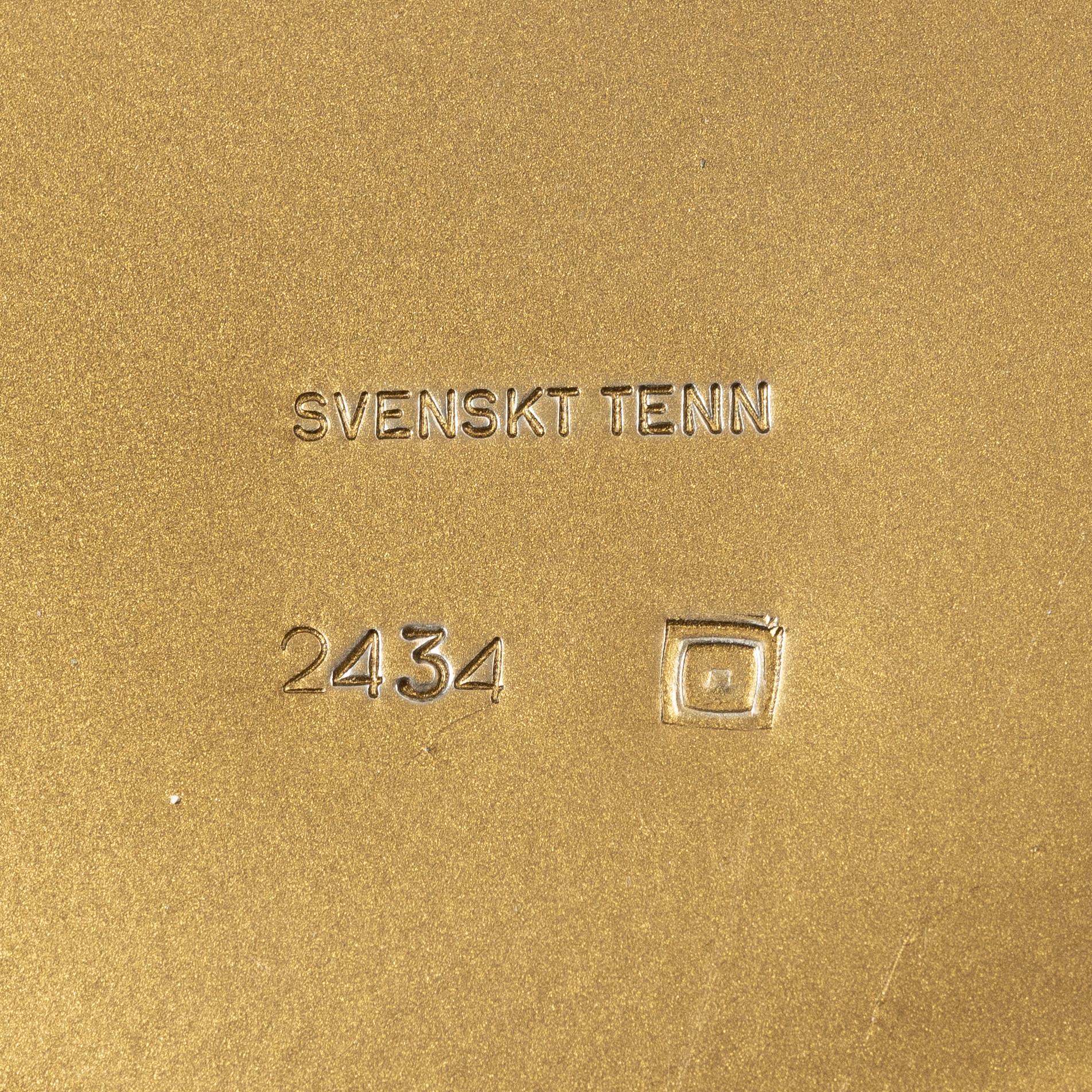 Josef Frank, a model G2434 table lamp, Svenskt Tenn.