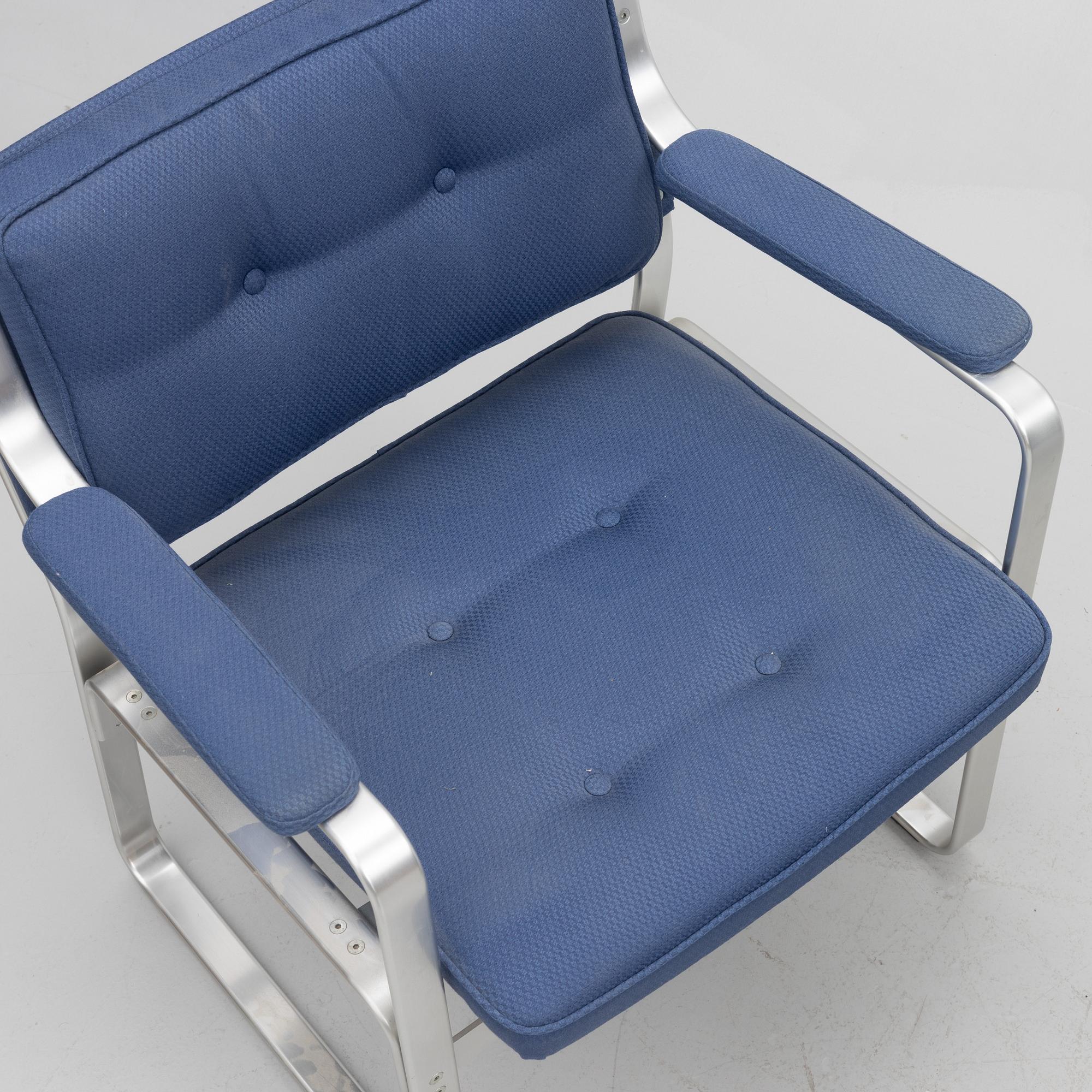 Karl Erik Ekselius, a pair of armchairs and a desk chair, 'Mondo', JOC Möbler, second half of the 20th Century.