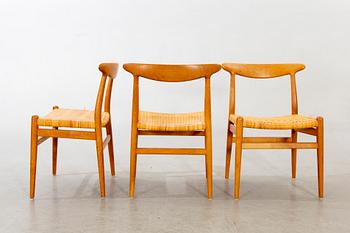 Four model 'W2' oak chairs by Hans Wegner for C.M. Madsen, Denmark, designed 1953.