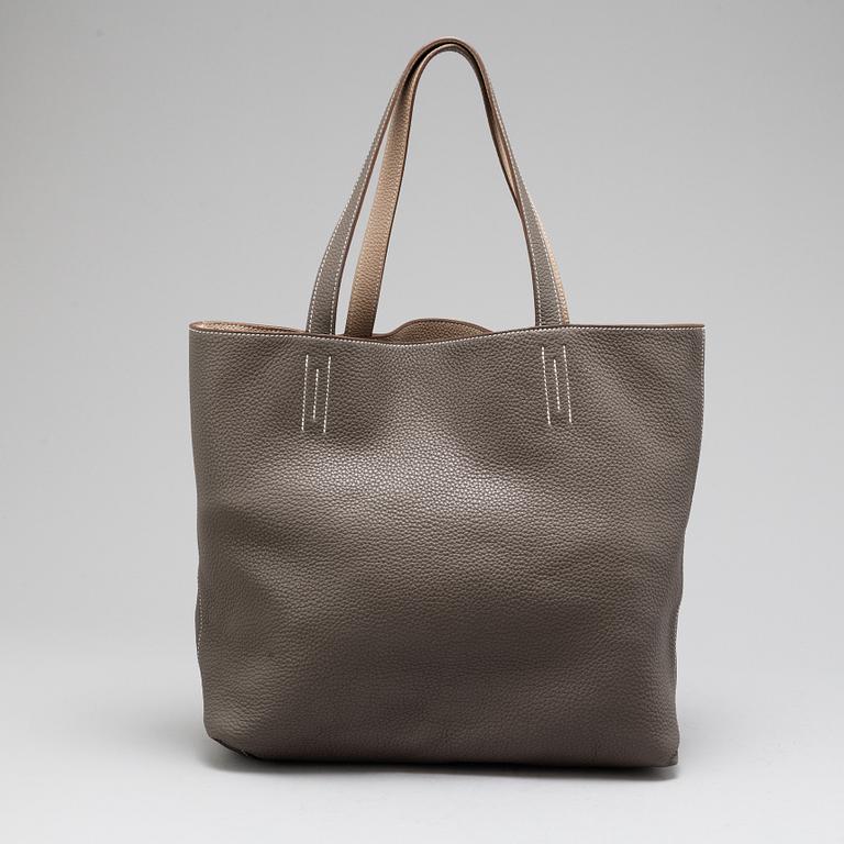 HERMÈS, a 'Double Sens 45' tote bag.