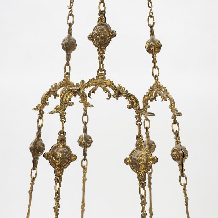 Takfotogenlampa, oskariansk, sent 1800-tal.