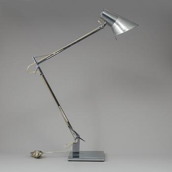 An anglepoise "Kelvin T" table lamp by AntonioCittero for Flos.