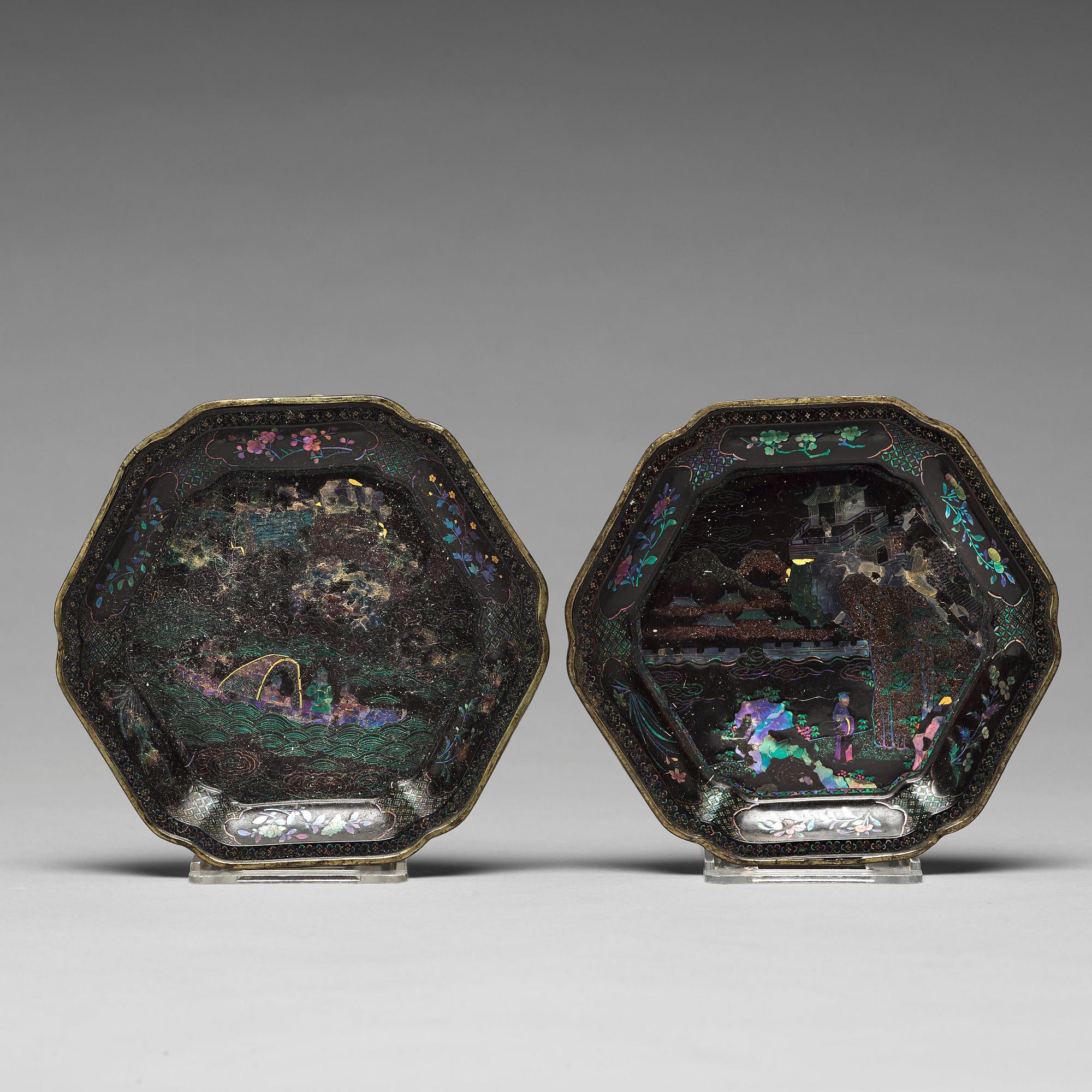 FAT, ett par, lacque burgautée. Qingdynastin, 1700-tal.