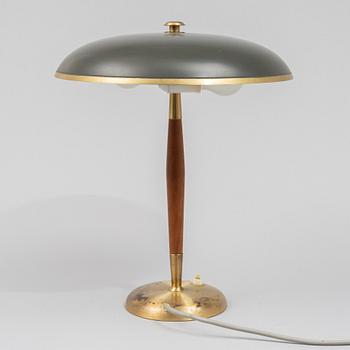 A model B8453 desk lamp from Boréns, from around 1930.