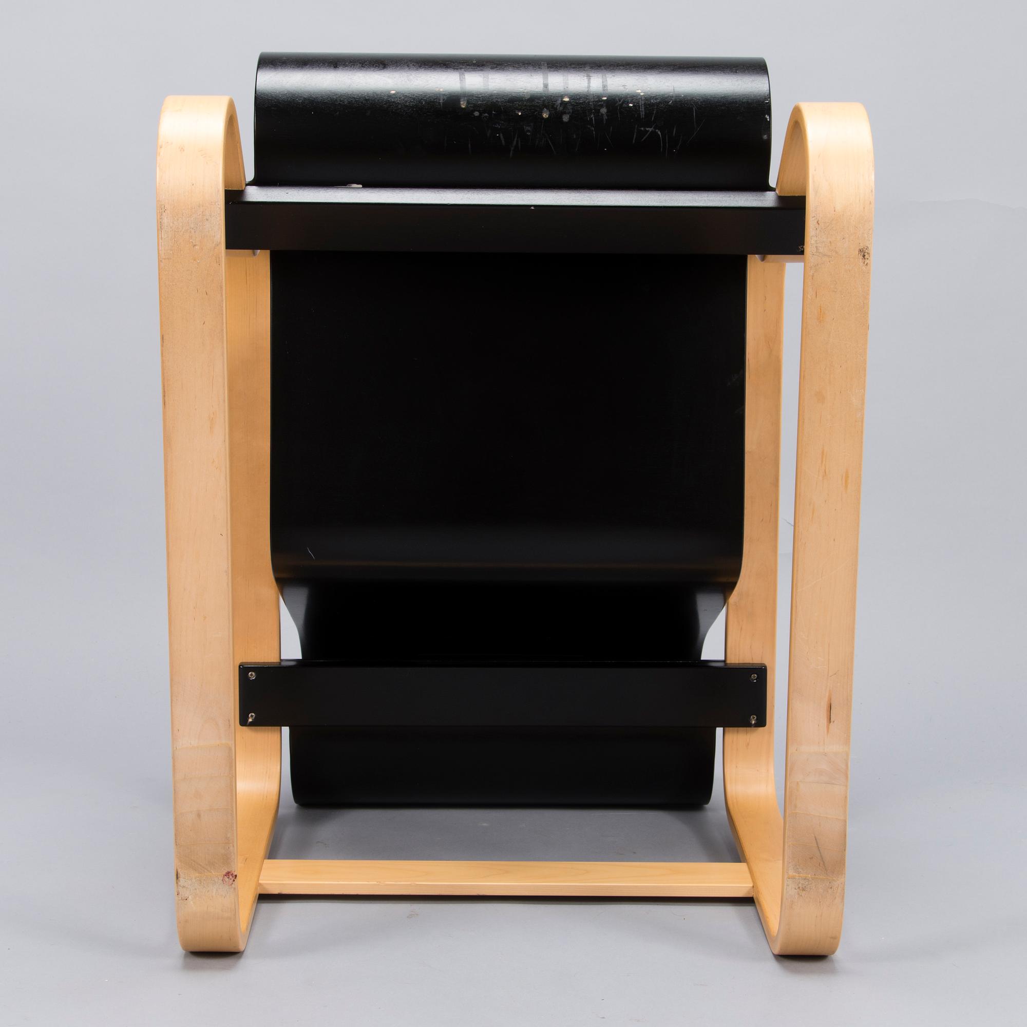 ALVAR AALTO, a late 20th century '41 Paimio' armchair for Artek.