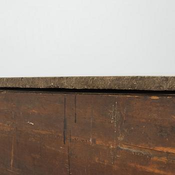 A Gustavian late 18th century commode attributed to J. Hultsten.