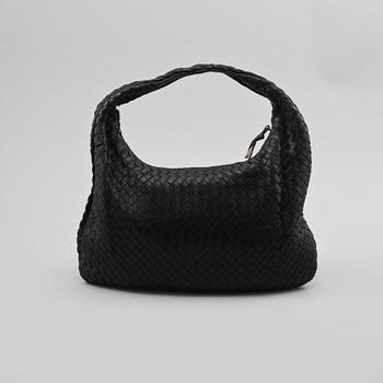 VÄSKA, Bottega Veneta, "Medium Intrecciato Hobo Bag".