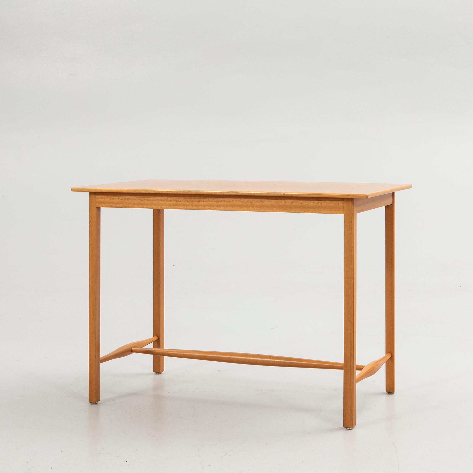 Josef Frank, Side table, model B 1106, Svenskt Tenn, pre 1985.