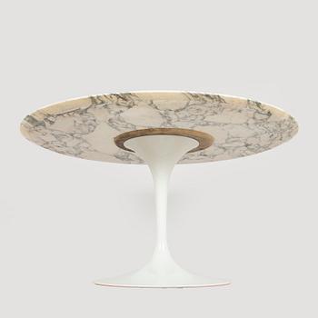 Eero Saarinen, A mid-20th century  'Tulip' dining table, for Artek, manufactured under licens by Billnäs factory.