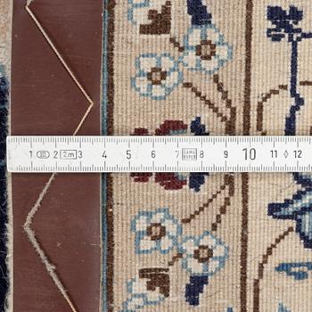 Carpet, Nain, approx. 300 x 200 cm.