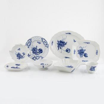 Matervis, 79 pieces, "Blue Flower", Royal Copenhagen, Denmark.