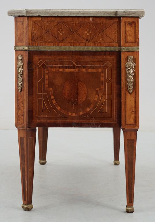 A Gustavian late 18th century commode by F. Iwersson, not signed.