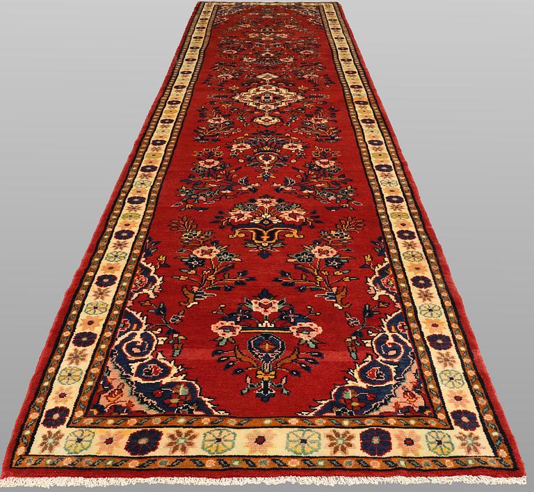 Gallerimatta, Lilian, ca 485 x 107 cm.