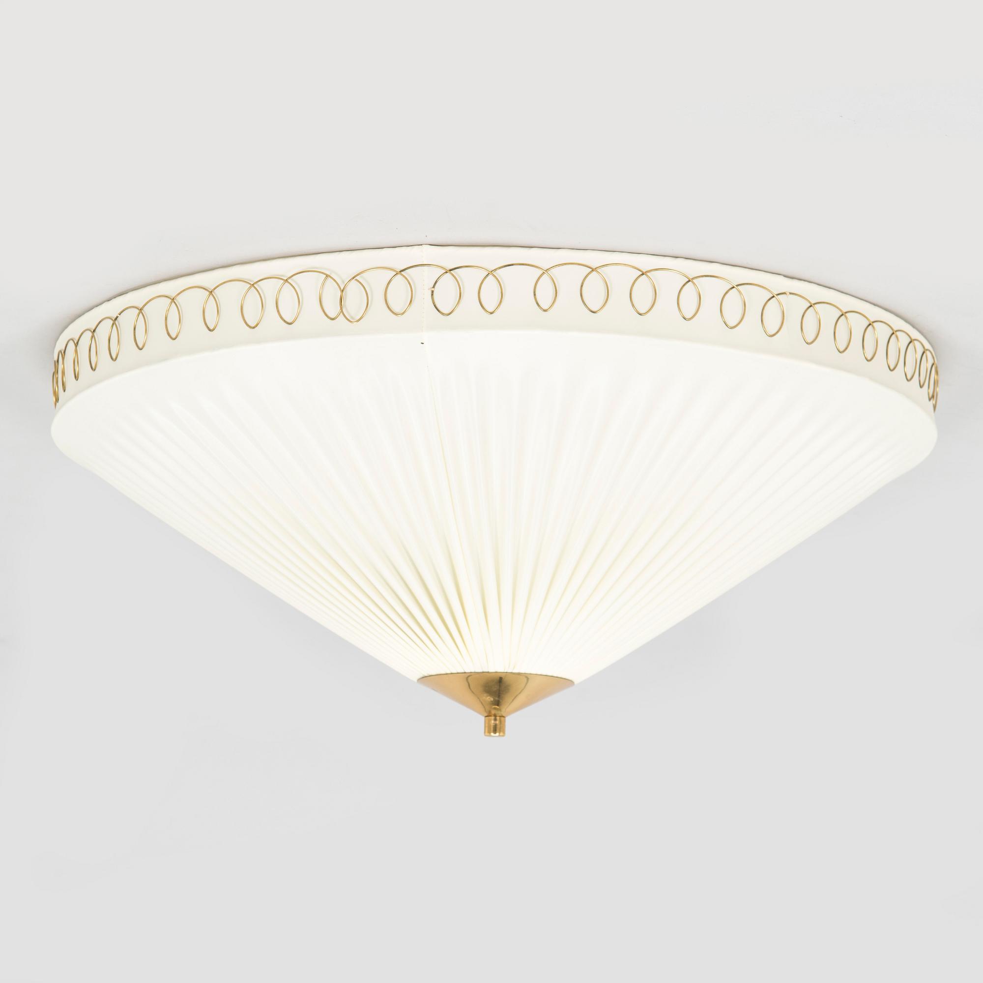 A mid-20th century ceiling light.