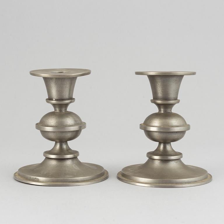 Edvin Ollers, a pair of pewter candlesticks, Schreuder & Olsson, Stockholm 1973.