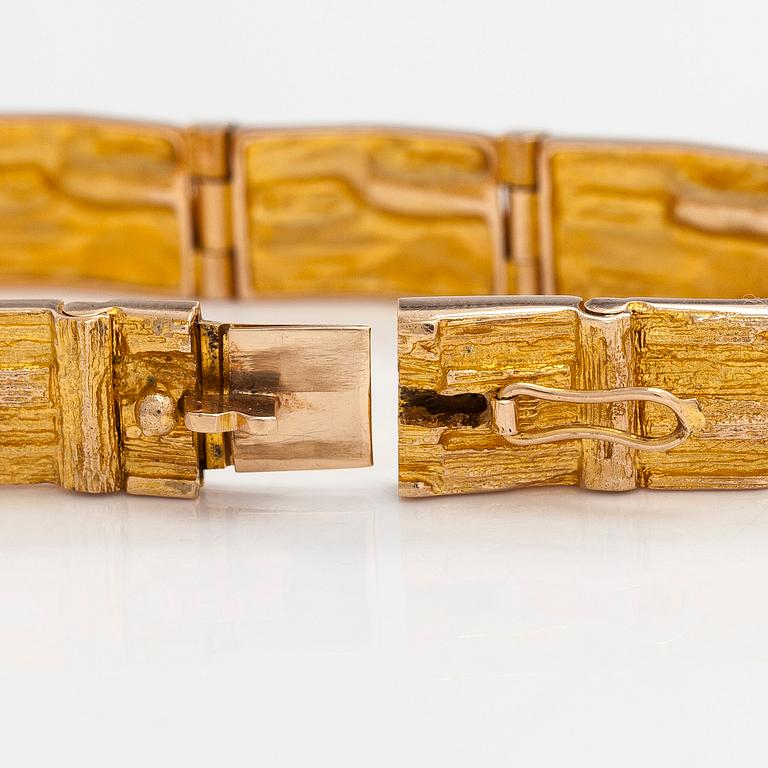 Björn Weckström, a 14K gold bracelet 'Cascade' for Lapponia 1973.