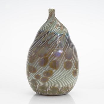 Oiva Toikka, an artglass bowl, signed Oiva Toikka Nuutajärvi Notsjö.