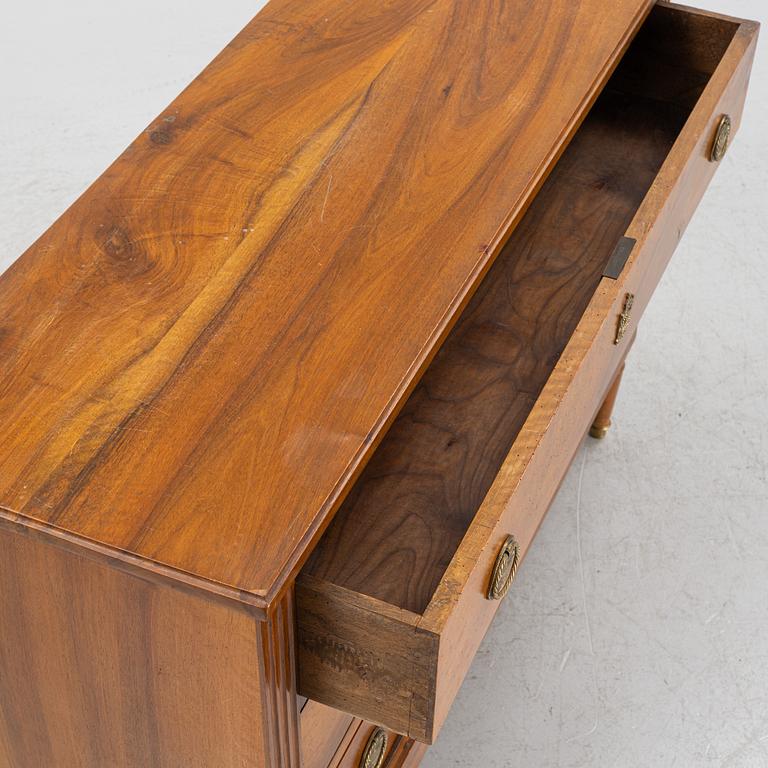 A Walnut veneered chest of drawers, late 19th Century.