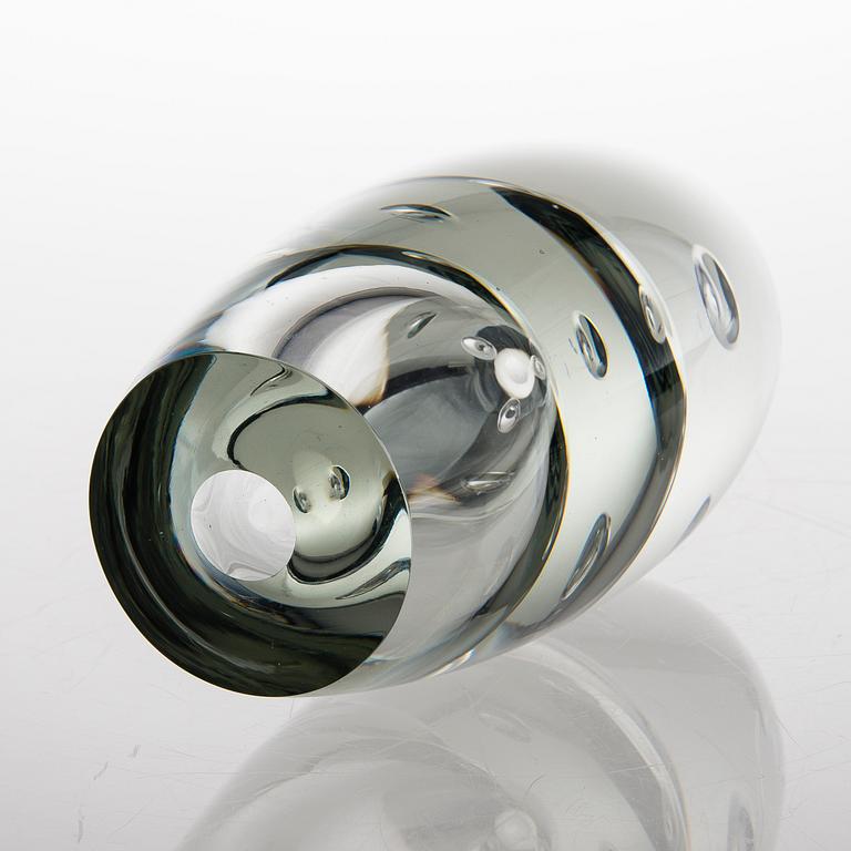 A 'Claritas' glass sculpture signed Timo Sarpaneva 34/1986.
